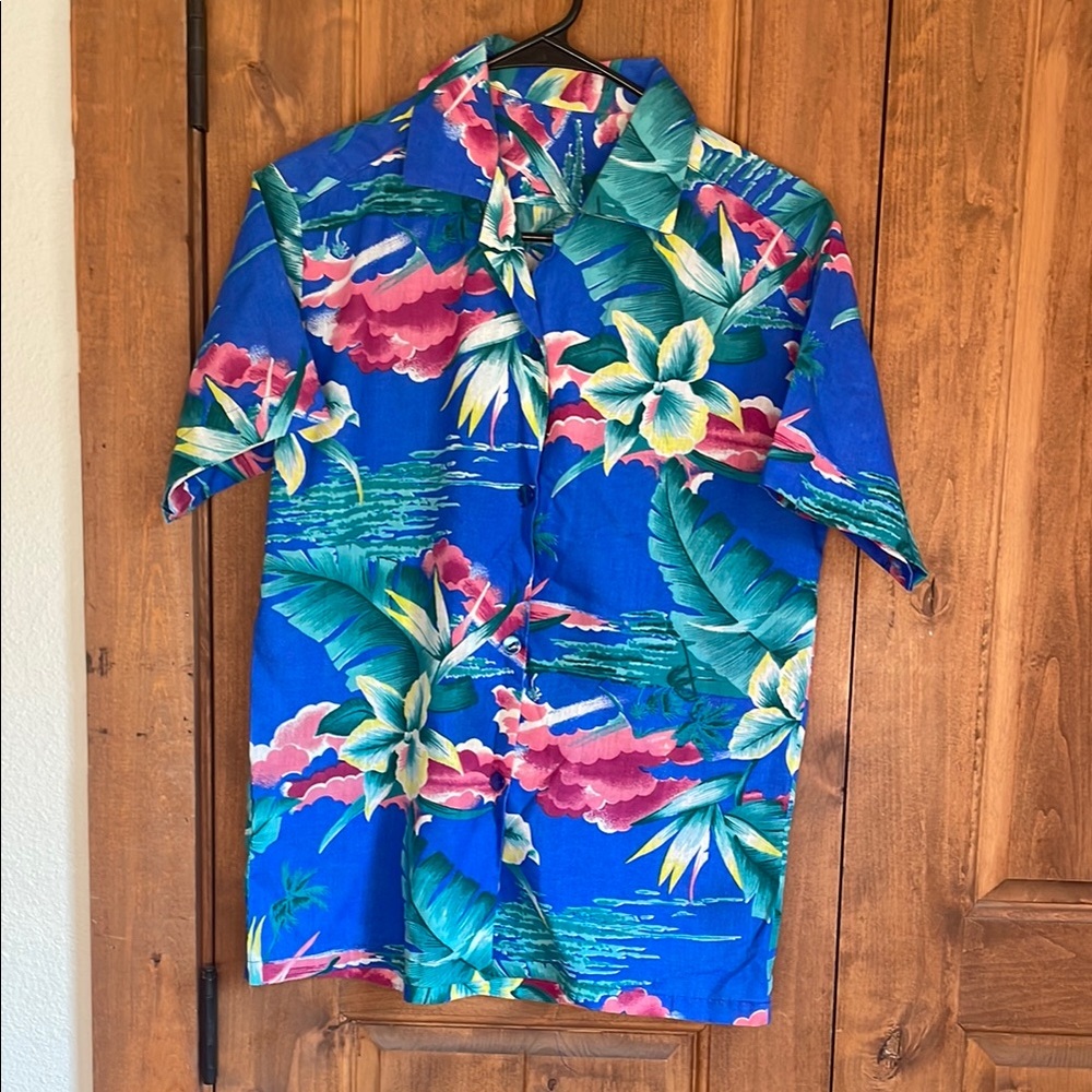 Vintage Floral Hawaiian Shirt